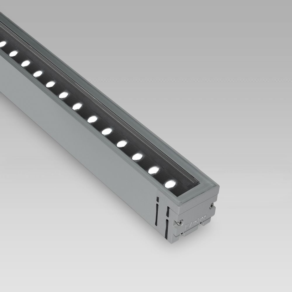 Facade fittings Wall-mounted luminaire for facade lighting with linear design and scenographic light effects